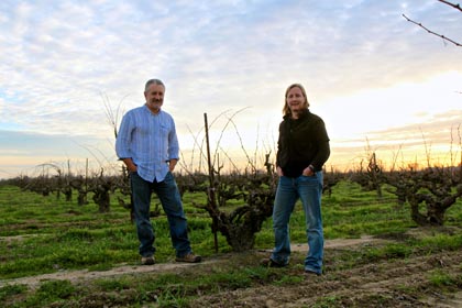 Markus Bokisch and his winemaker Elyse Egan Perry in Lodi’s Kirschenmann Vineyard