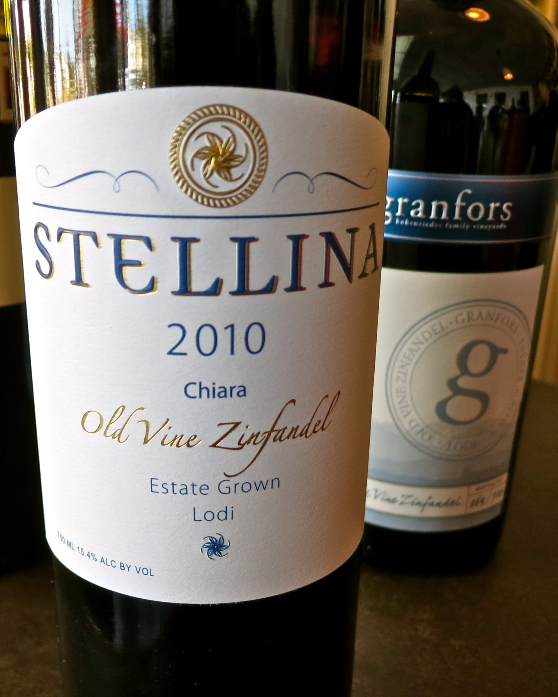 Lodi wine bottle label featuring Stellina 2010 Chiara Zinfandel from Old Vine Estate Grown in Lodi.