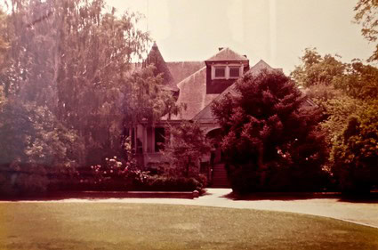 Old mansion surrounded by trees, representing Lodi Winegrape Commission headquarters.